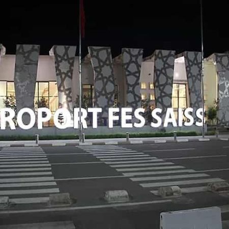 Logement Hotel Et Navette Gratuite Fez Exterior foto