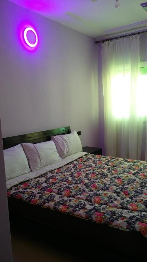Logement Hotel Et Navette Gratuite Fez Exterior foto
