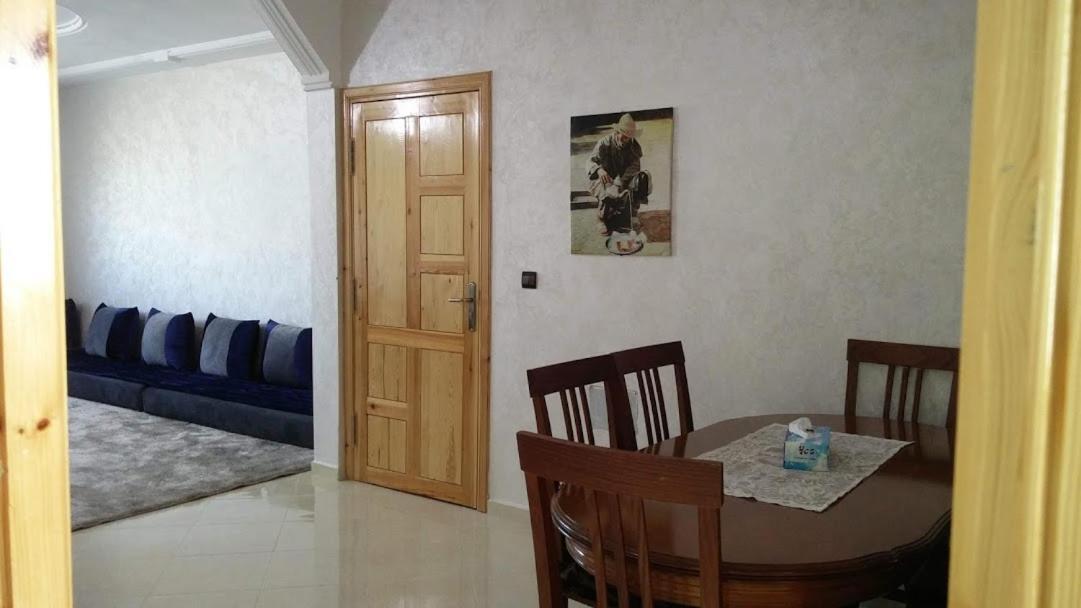 Logement Hotel Et Navette Gratuite Fez Exterior foto